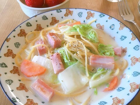 簡単フライパンだけで作る★豆乳スープパスタ